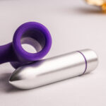 ROCKS-OFF - PETITE SENSATIONS TEAZER VIBRATEUR PLUG ANAL VIOLET – Image 5